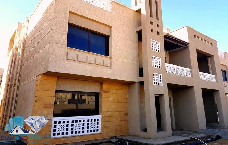 Distinctive twin house for sale, 252 meters, in Compound Green, 4th October