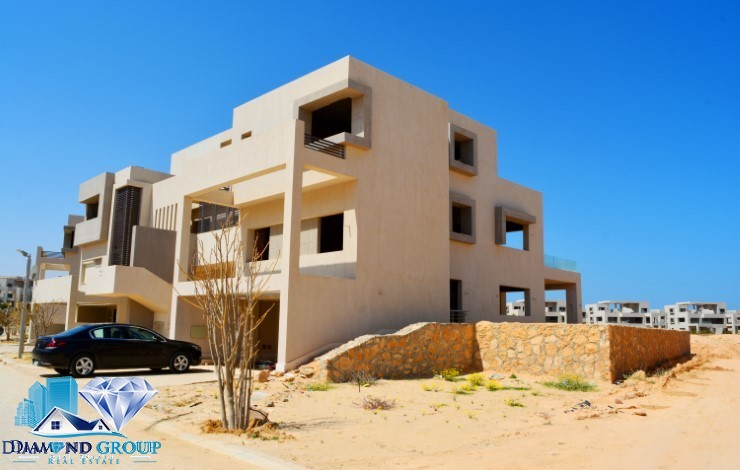 For sale in Hacienda Bay, Sidi Abdel Rahman, Senior Chalet, first row golf, 522m
